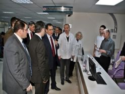 Mustafa Demir Diş Hastanesini ziyaret etti