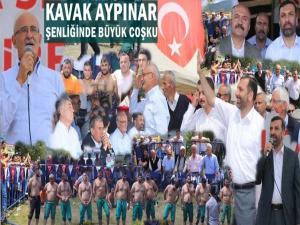  KAVAK AKBELEN-AYPINAR YAYLASINDA TARİHİ COŞKU 