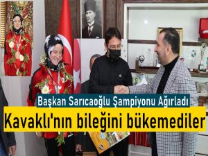 Dünya Şampiyonasında  Kavaklı Esma Demirin Bileğini bükemediler 