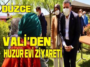 DÜZCE VALİSİ CEVDET ATAY HUZUREVİNİ ZİYARET ETTİ