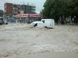 Sel Rusya'da etkili oldu 174 ölü var