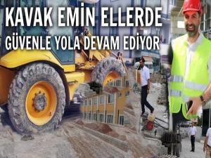 KAVAK EMİN ELLERDE YARINLARA YÜRÜYOR