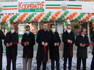 Kavak'ta  Tarım Kredi Kooperatifleri Marketi açıldı