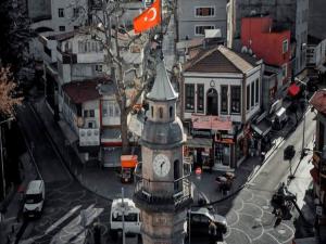 Samsun Saathane Saat Kulesi ve Saathane Meydanı