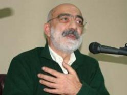 Ahmet Altan Camilerle ilgili öyle bir yazı yazdı ki.