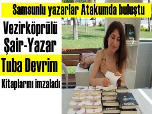 Vezirköprülü Şair-Yazar Tuba Devrim kitaplarını imzaladı