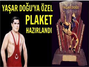 YAŞAR DOĞU'YA ÖZEL PLAKET ÖDÜL TASARIMI