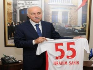 SAMSUNSPOR YÖNETİM KURULUNDAN VALİ ŞAHİN'E ZİYARET