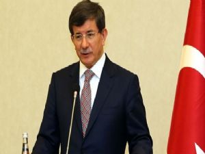 Davutoğlu İsrail'in Mescid-i Aksa'ya girmesine sert tepki gösterdi