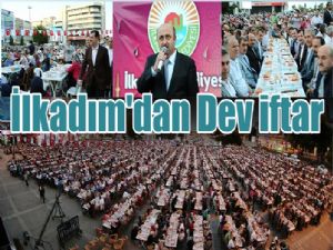 İlkadım Belediyesi'nden Cumhuriyet Meydanı'nda muhteşem iftar