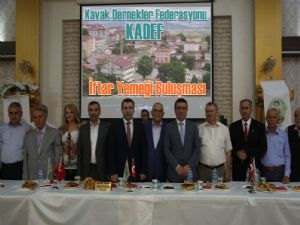 Kavak Dernekleri Federasyonundan iftar Yemeği Buluşması