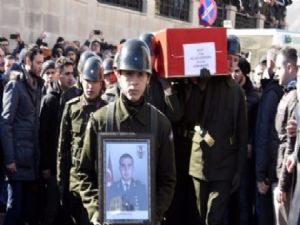 Sur'da Şehit düşen Teğmen Recep Erdoğan toprağa verildi