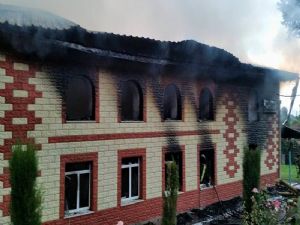 Kavak Kadıllı Mahallesi Camiinde yangın çıktı