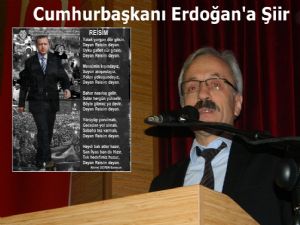 Cumhurbaşkanı Erdoğan'a Samsun'dan şiirle destek verdi