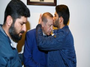 Dünyanın tek ümidi Erdoğan