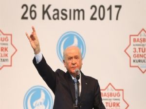  Bahçeli;'Biz bitti demeden de Türkiye teslim alınamayacaktır'