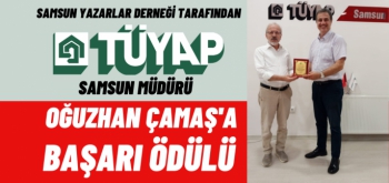 TÜYAP  Samsun Fuar Müdürü Oğuzhan Çamaş'a Ödül